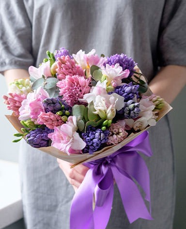 Бесплатная доставка цветов в Боровске
